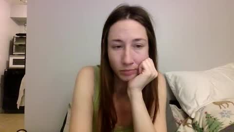 Snapshot of 2gorls1link chatting on 01-16-25, 05:42 2girls1link online show from 01-16-25, 05:42