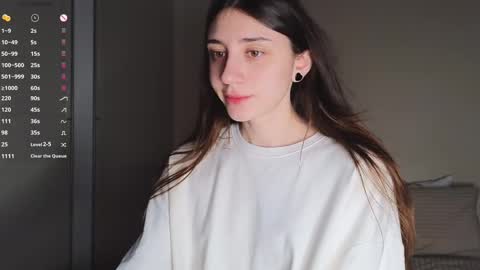 Snapshot of 2insensitive chatting on 02-17-25, 04:53 Lina free control in pvt online show from 02-17-25, 04:53