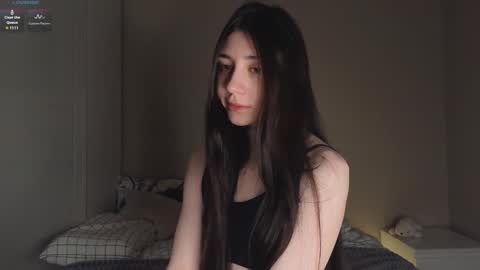 Snapshot of 2insensitive chatting on 03-07-25, 04:35 Lina free control in pvt online show from 03-07-25, 04:35