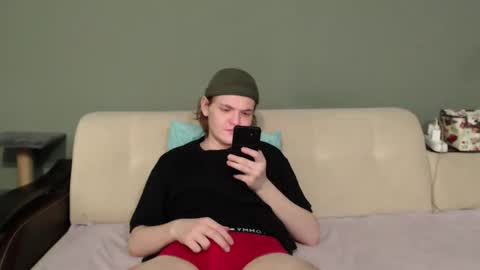 Snapshot of 2nc_ chatting on 11-25-25, 05:07 Eleot online show from 11-25-25, 05:07