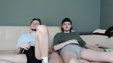 Snapshot of 2nc_ chatting on 12-04-25, 05:17 Eleot online show from 12-04-25, 05:17