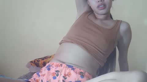 2pinaybeauty online show from 11-22-25, 06:12