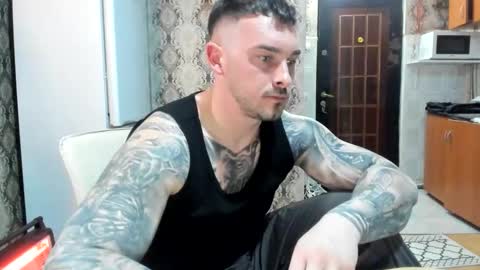 2sexymuscles online show from 03-11-26, 09:32