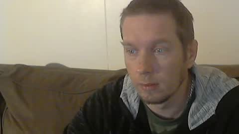 2small4you83 online show from 12-06-24, 12:34