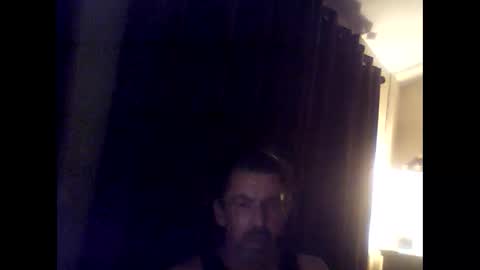 Snapshot of 333fffej chatting on 04-05-26, 04:53 333fffej online show from 04-05-26, 04:53