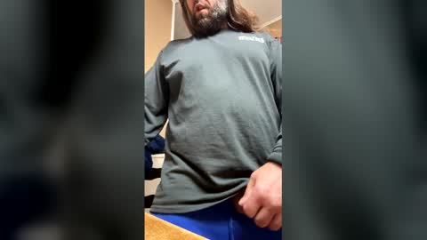 33adidas online show from 04-06-26, 07:42