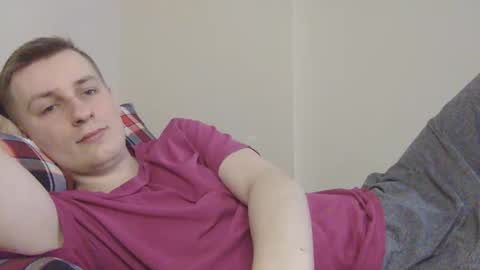 Snapshot of 3andy3 chatting on 02-18-26, 07:37 Andy online show from 02-18-26, 07:37