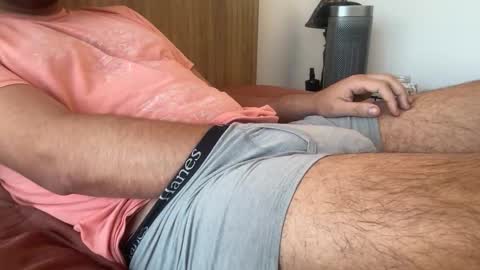 Snapshot of 3dwin1 chatting on 01-12-26, 08:36 3dwin1 online show from 01-12-26, 08:36