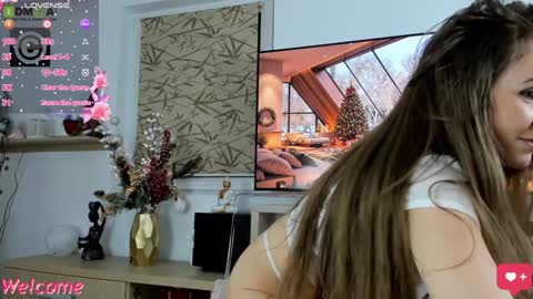 Ella online show from 01-21-25, 08:21