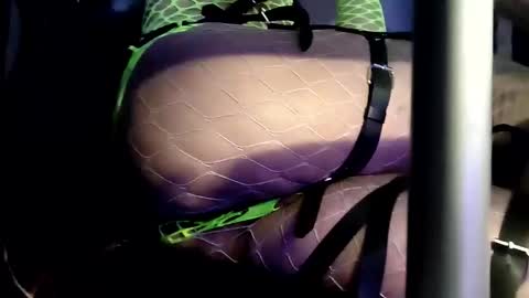 1 online show from 10-02-25, 01:12