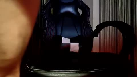 1 online show from 10-09-25, 01:58