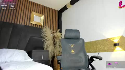 Snapshot of 3x_naxa chatting on 06-14-26, 01:13 3X NAXAA online show from 06-14-26, 01:13