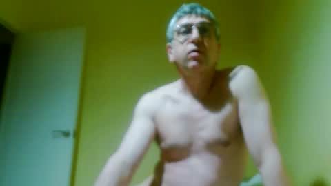 Snapshot of 41bigdick41 chatting on 05-03-26, 04:51 41bigdick41 online show from 05-03-26, 04:51