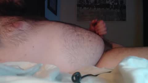 Snapshot of 420coolguy6971108 chatting on 05-17-26, 10:44 420coolguy6971108 online show from 05-17-26, 10:44
