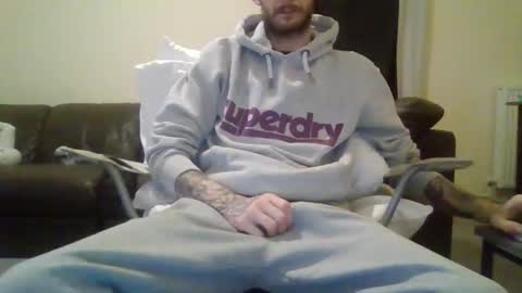 420feetloverr420 online show from 02-12-26, 12:49