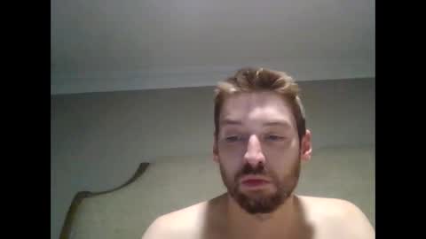 Snapshot of 420sluttsnbutts chatting on 11-11-25, 12:27 420sluttsnbutts online show from 11-11-25, 12:27