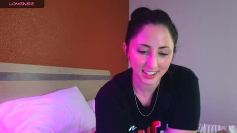 Snapshot of 420vegasconnect chatting on 02-17-25, 01:47 YourNeighbors online show from 02-17-25, 01:47