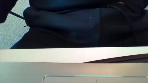 Snapshot of 4glz chatting on 10-31-25, 12:55 4glz online show from 10-31-25, 12:55