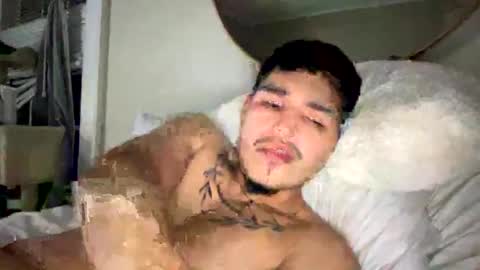 Snapshot of 4ngelbad_boy chatting on 04-18-26, 06:28 4ngelbad_boy online show from 04-18-26, 06:28
