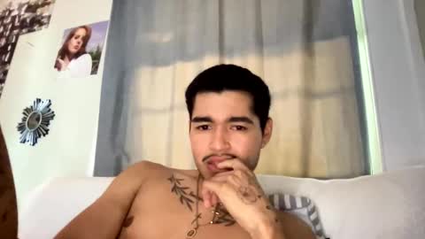 Snapshot of 4ngelbad_boy chatting on 06-04-26, 09:32 4ngelbad_boy online show from 06-04-26, 09:32