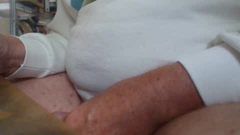 Snapshot of 4skin44skin chatting on 12-19-24, 02:56 4skin44skin online show from 12-19-24, 02:56