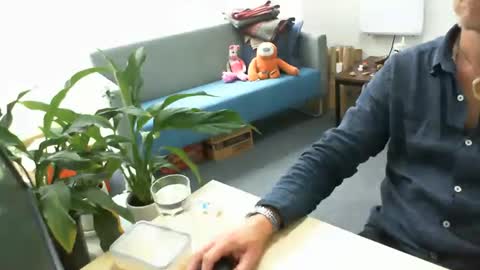 Snapshot of 555tony555 chatting on 01-08-25, 02:25 555tony555 online show from 01-08-25, 02:25