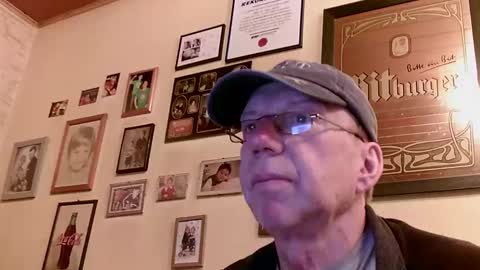 Snapshot of 64shorty chatting on 09-24-25, 04:32 64shorty online show from 09-24-25, 04:32