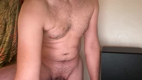 Snapshot of 652992285 chatting on 11-11-25, 11:05 652992285 online show from 11-11-25, 11:05