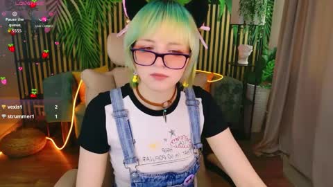 Snapshot of 666_marshmallow chatting on 06-06-26, 10:42 Marsi online show from 06-06-26, 10:42