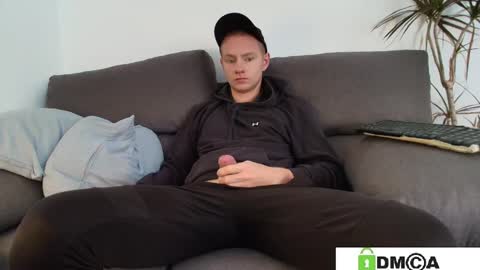 Snapshot of 696frank chatting on 12-23-24, 10:32 chico online show from 12-23-24, 10:32