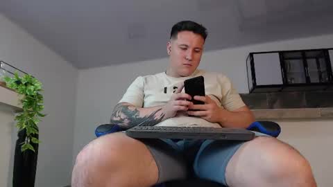 Snapshot of 69milk chatting on 07-23-26, 03:48 69milk online show from 07-23-26, 03:48