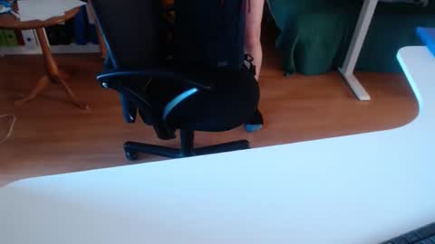 Snapshot of 69pifpaf chatting on 03-12-26, 09:26 69pifpaf online show from 03-12-26, 09:26