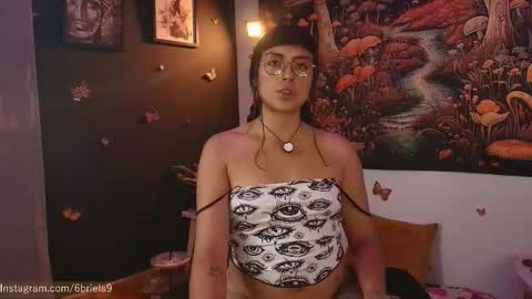 B R I E L A  online show from 02-12-26, 06:25