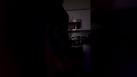 Snapshot of 6inchthrobber chatting on 05-22-26, 12:44 Daddy online show from 05-22-26, 12:44