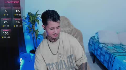 Stefan online show from 09-21-25, 01:07