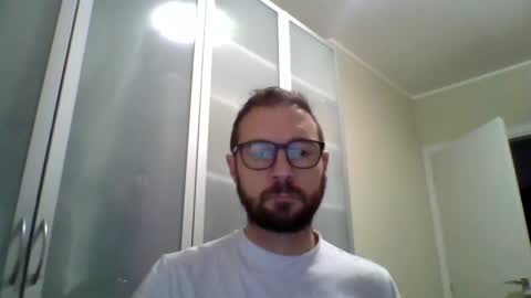 Snapshot of 77architt chatting on 12-09-24, 09:28 77architt online show from 12-09-24, 09:28