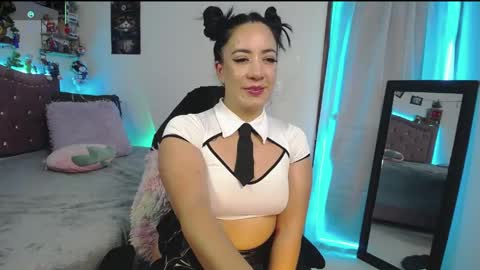 Snapshot of 77scarlett chatting on 04-13-26, 03:56 Scarlett online show from 04-13-26, 03:56