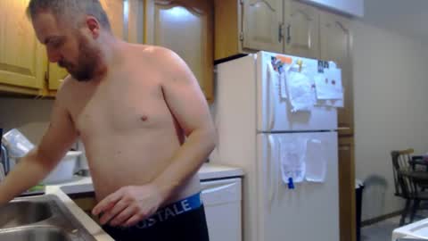 Snapshot of 7_inch_hole_punch chatting on 12-14-24, 04:09 7inch hole punch online show from 12-14-24, 04:09