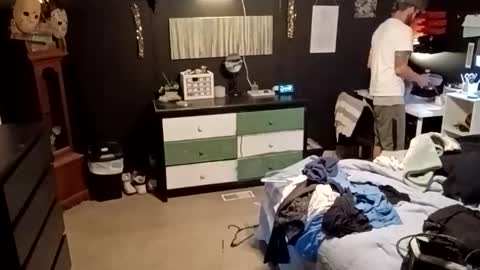 7lairddip online show from 04-06-26, 04:10