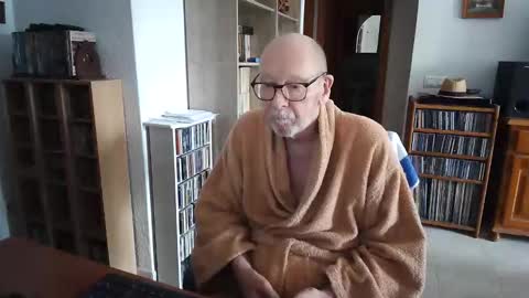  Papi  online show from 02-28-26, 09:32