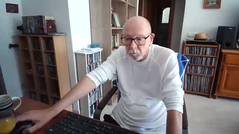 Snapshot of 7thsojourn chatting on 04-27-26, 08:45 Papi online show from 04-27-26, 08:45