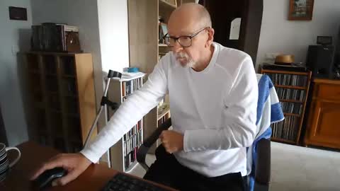 Snapshot of 7thsojourn chatting on 05-08-26, 09:25 Papi online show from 05-08-26, 09:25