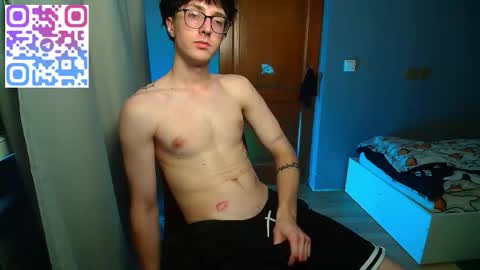 Phillip online show from 10-25-25, 01:13