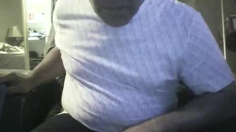 8inchthrobbincock online show from 12-01-25, 11:48