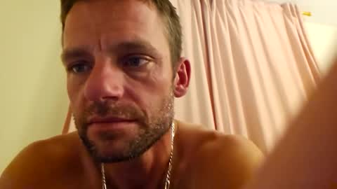 Snapshot of 8inchwhiteboy88 chatting on 04-07-26, 03:40 8inchwhiteboy88 online show from 04-07-26, 03:40