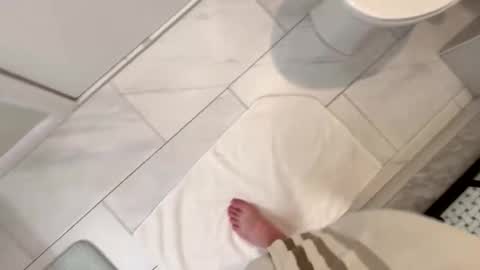 Snapshot of 8inutn chatting on 10-22-25, 12:55 8inutn online show from 10-22-25, 12:55