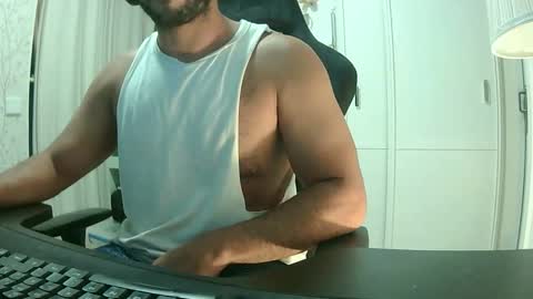 Arturo online show from 12-03-25, 09:13