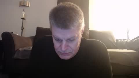Snapshot of 989guy chatting on 04-21-26, 11:51 989guy online show from 04-21-26, 11:51