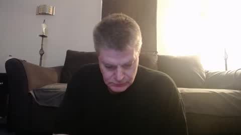 Snapshot of 989guy chatting on 04-22-26, 11:39 989guy online show from 04-22-26, 11:39