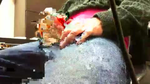 99zeus9 online show from 11-18-25, 04:11